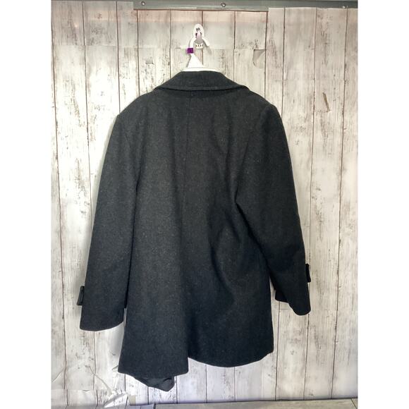 Stephanie Mathews Women's 100% Wool Gray Double Button Coat Jacket Sz 8P Petite - Picture 2 of 9